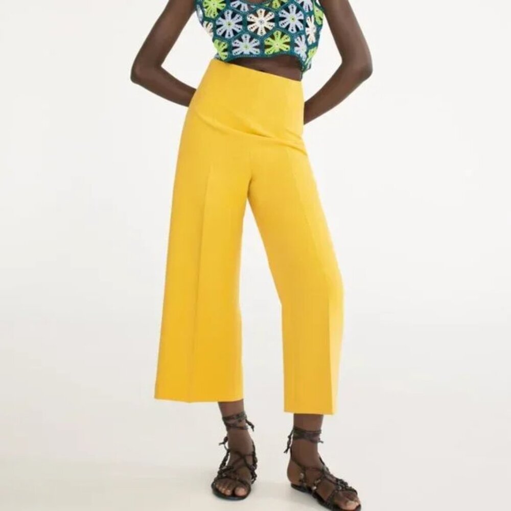 NWT Zara Yellow Womens Trousers (Culottes) Size Medium